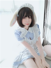 Miss Coser, Silver 81 NO.110, February 2022, 2022-02-07, Sleeping Cow Sister in Bed(2)
